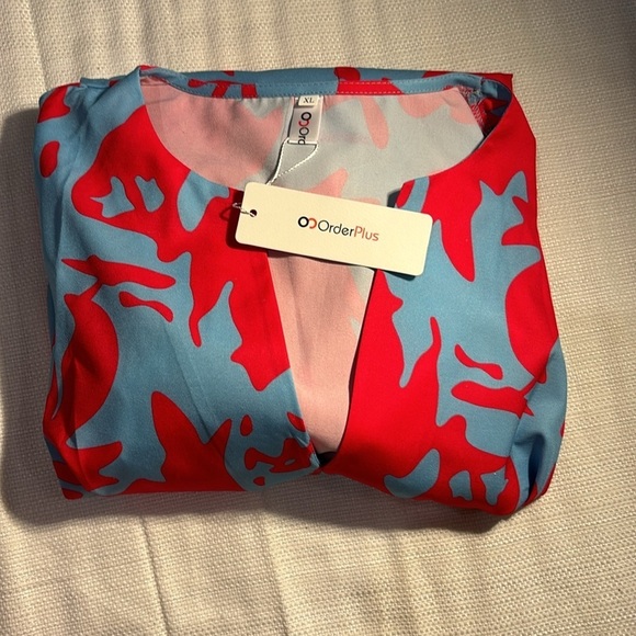 OC Order Plus V-Neck Long Sleeve Women’s top. Size XL - Picture 13 of 13